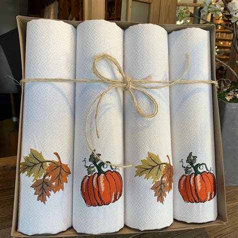 Set of 4 Fall/Autumn Kitchen Towels - Jan de Luz Linens