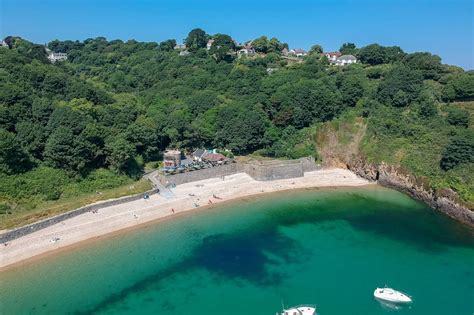 10 Best Beaches in Guernsey - Explore the Best Beach Neighborhoods in ...