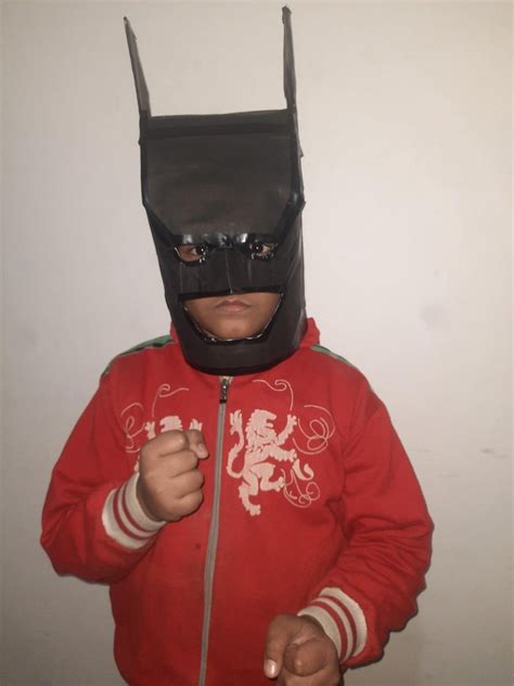 Batman Mask Craft 10 Steps Instructables