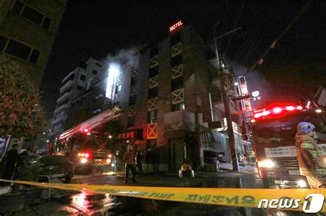 광주 남구 모텔 건물 지하 노래방 화재2시간20여분 만에 완진종합2보 네이트 뉴스