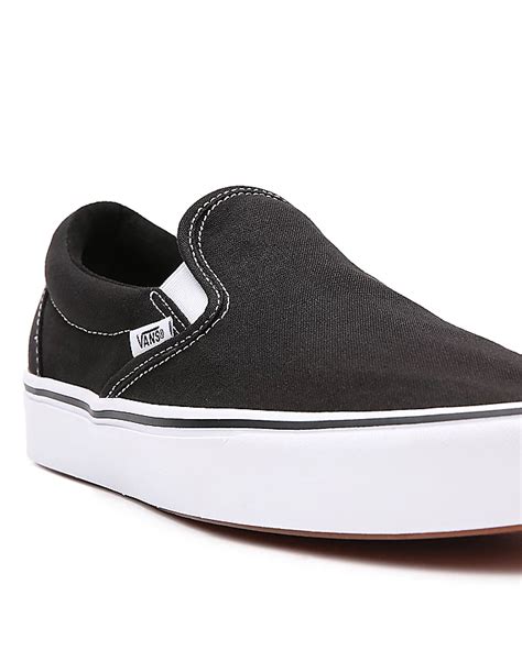 Classic Comfycush Slip On Schuhe Schwarz Vans