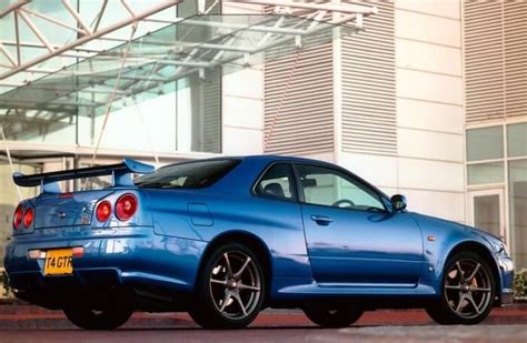 The 6 best cars for the modern boy racer - Confused.com