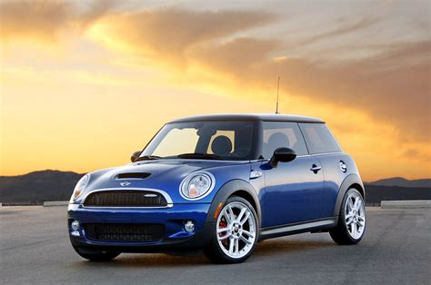 First Drive 2008 Mini Cooper S Jcw Photo Gallery Autoblog