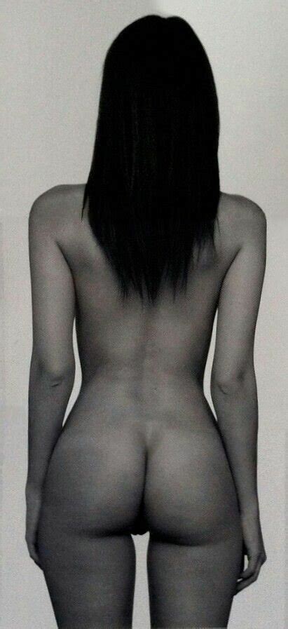 Emily Ratajkowski Rear Pussy Porn Pic