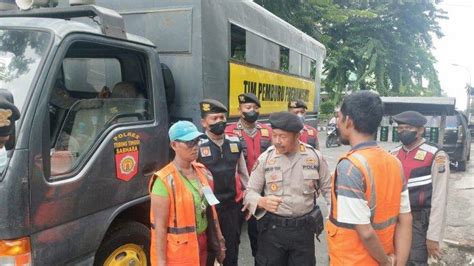 Viral Juru Parkir Vs Pengendara Di Medan Cekcok Padahal Sudah Tempel