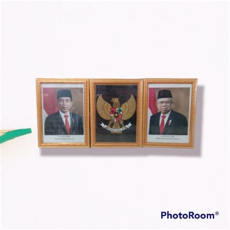 Jual Bingkai Foto Presiden Dan Wakil Presiden Dan Garuda Polos Ukuran