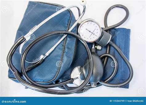 Sistema De La Foto Del Sphygmomanometer Del Estetoscopio Y Del Brazo