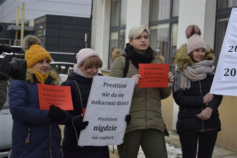 Protest Pracownik W Prokuratury Legionowo Redakcja Poleca