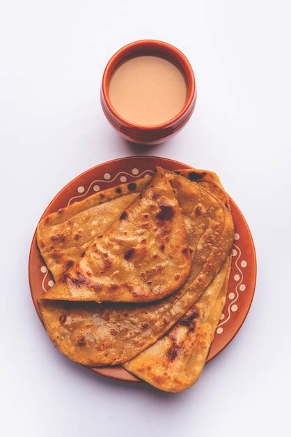 El T Caliente Chai Paratha Servido Con Pan Plano Es Una Comida