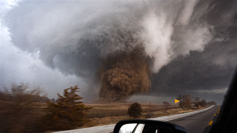 Most Emotional Storm Chase Ever Hedrick Ia Ef Tornado Youtube