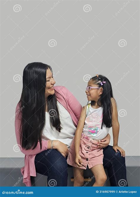 Divorced Single Mom And 4 Year Old Brunette Latina Daughter Spend Quality Time Without