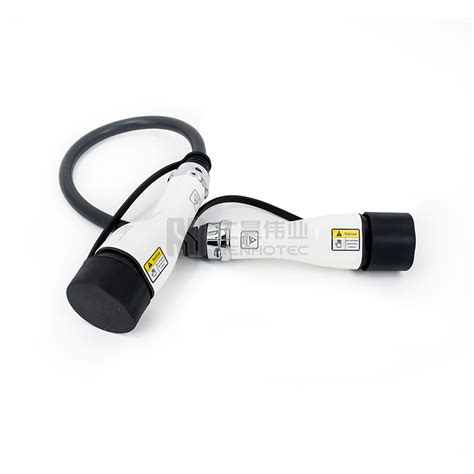 iec  type   type  ev charging plug   phase