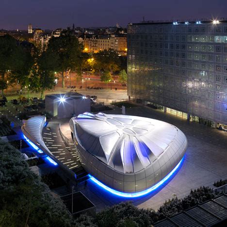 Mobile Art Pavilion / Zaha Hadid - eVolo | Architecture Magazine