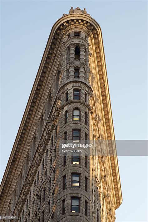 Flat Iron Building In Setting Sun In Nyc High-Res Stock Photo - Getty ...