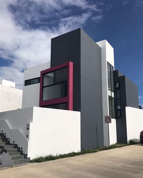 Casa En Venta En Cerezos Boulevard Valle Imperial Zapopan