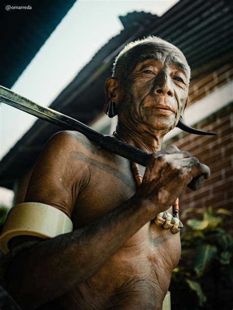 A Photographer Captured The Last Tattooed Headhunters Of India S Konyak