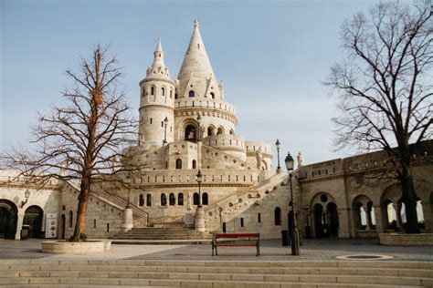 Budapest Architecture – OFF TOWN MAGAZINE – FASHION AND LIFESTYLE