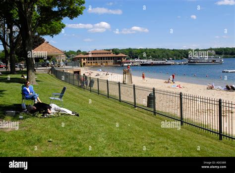 Lake geneva wisconsin beach hi-res stock photography and images - Alamy