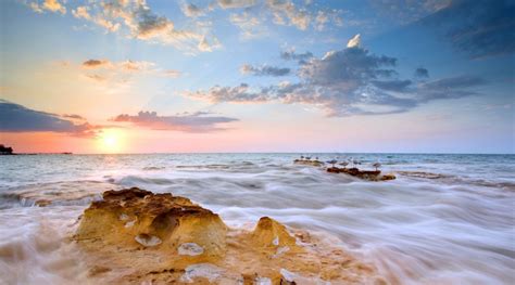 X Rocks Shore Horizon Birds Sunrise Clouds Sea