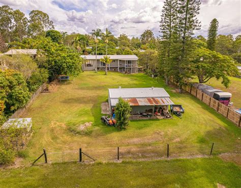 Half Acre In Southside With A Home One Agency Gympie Real Estate Agency