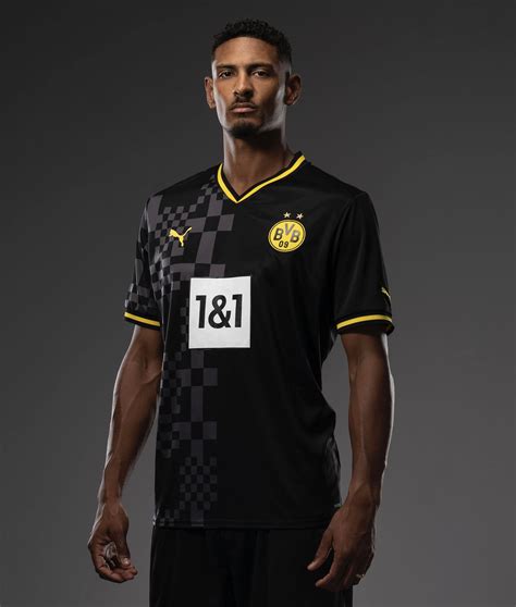 Camisa Borussia Dortmund Away Torcedor Puma Masculina Preto