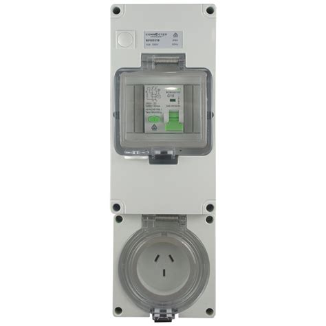 Rcd Protected Socket Outlet 15a 3 Pin 250v Ac Ip66 Type A