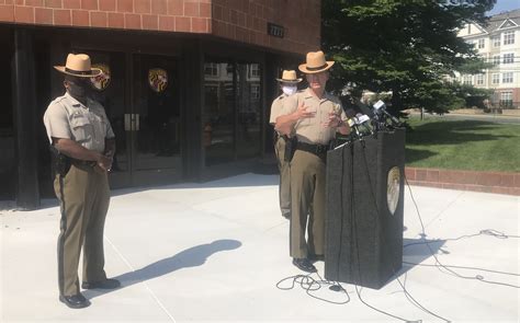 Md State Trooper Being Dragged Down Interstate Fatally Shoots Driver