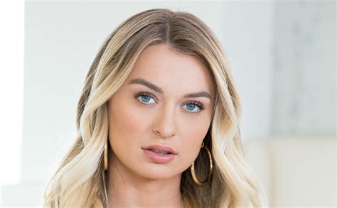 Masaüstü Natalia Starr Model Kadınlar Pornstar Aktris Yüz Mavi Gözlü Izleyiciye Bakmak