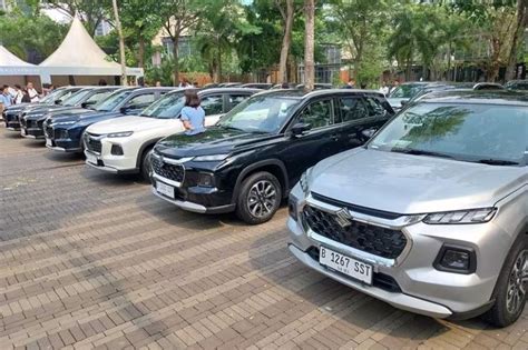 Suzuki Serahkan Grand Vitara Ke Konsumen Siap Beredar Di Jalanan