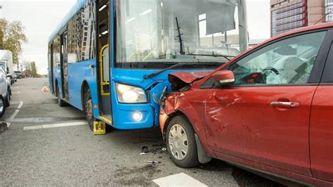 steps     crash   call  bus accident attorney