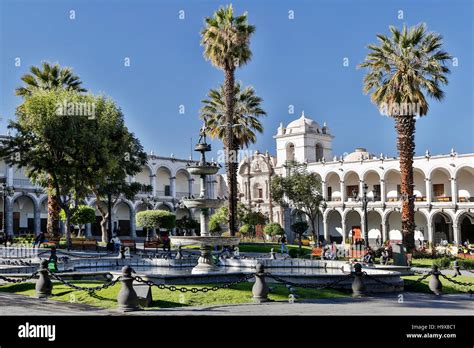 Plaza De Armas Architettura Arequipa Lonely