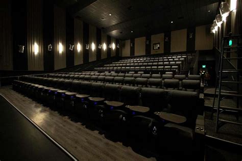 New cinema in The Woodlands aims to provide upscale experience