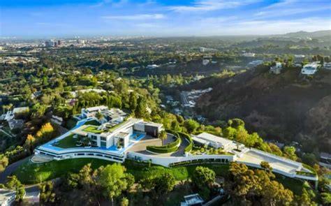 The One mansion saga: from a $500M listing to its $141M auction sale