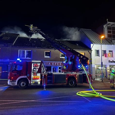 Dachstuhl In Brand Zwei Leicht Verletzte Einsatzbericht Rheine