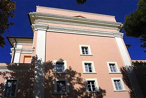 Il Teatro Dei Vigilanti A Portoferraio Isola D Elba