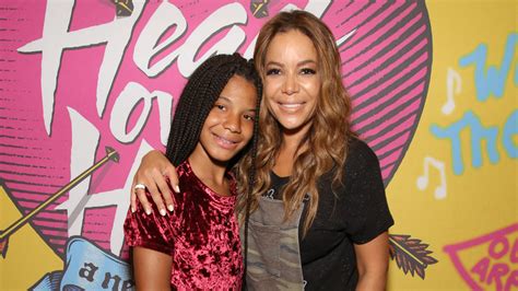 Sunny Hostin’s Daughter Paloma Makes Surprise Appearance On ‘The View’