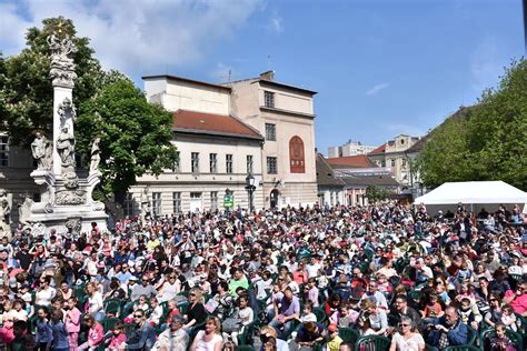 Tizenharmadszorra is Óbuda Napja Obuda hu