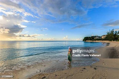 Paynes Bay Photos and Premium High Res Pictures - Getty Images