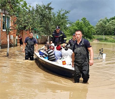 ALERTA Cod Rosu De Precipitatii In Timis Si Caras Severin VEZI Care