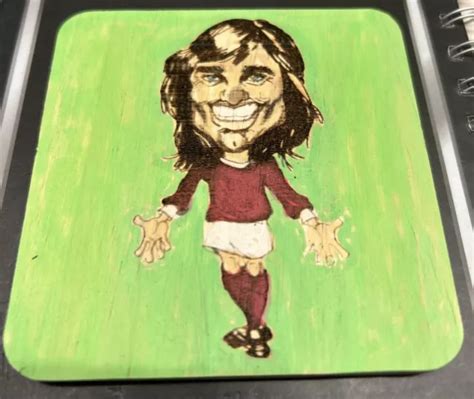 MANCHESTER UNITED FC Legend George Best Caricature Wooden Coaster 3 50