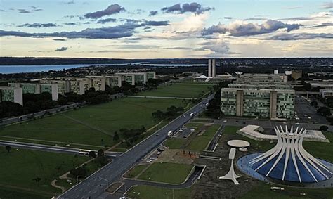 Coluna A Reforma Ministerial Que Bolsonaro Precisa Brasil De Fato