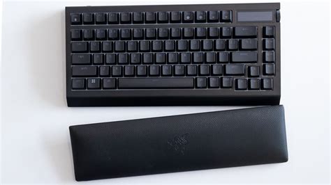 Razer Blackwidow V Pro Review Pcmag Middle East