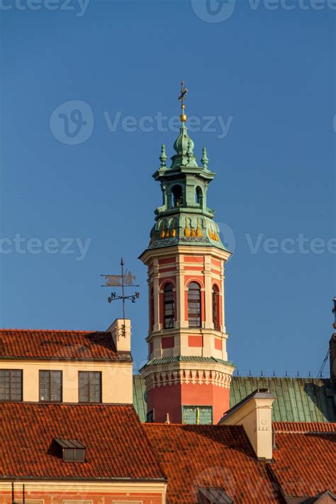 Castle Square in Warsaw, Poland 7841806 Stock Photo at Vecteezy