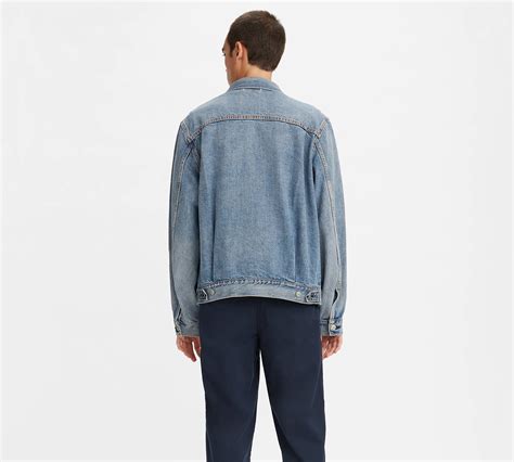 Contemporary Type Ii Trucker Jacket Light Wash Levis® Ca