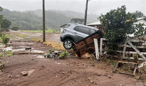 Ciclone extratropical atingiu 55 municípios no RS diz Defesa Civil