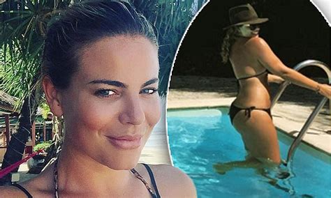 Fiona Falkiner Shows Off Her Sexy Black Bikini In Instagram Throwback