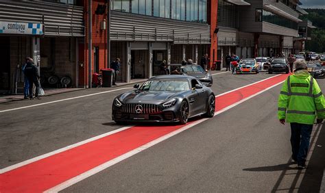 Runde Renntaxi Mercedes Amg Gt S Coup Auf Dem N Rburgring Nordschleife