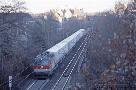 19991236 06 MOP 1044 234 ÖBB ThStScan Beim Warten auf den Flickr