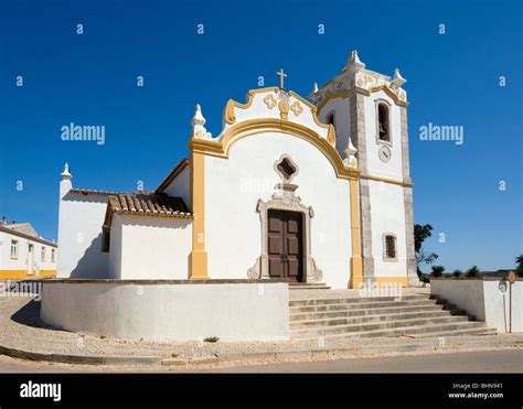 Igreja matriz parroquia iglesia fotografías e imágenes de alta