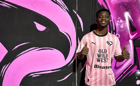 Setengah Musim Dipinjamkan Bagaimana Nasib Chaka Traore Di Palermo